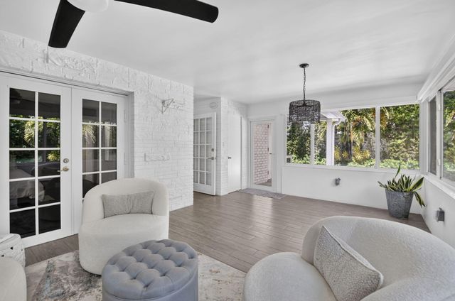 335 NE 7th Street, Boca Raton, FL 33432