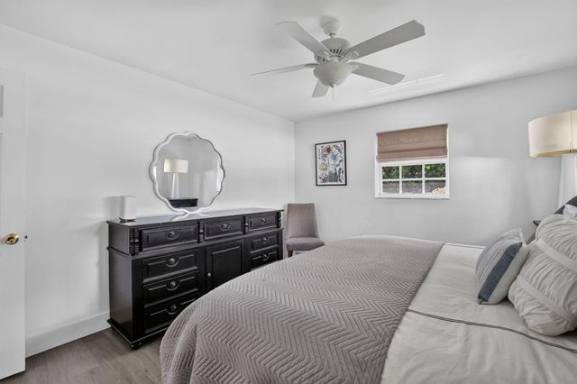 335 NE 7th Street, Boca Raton, FL 33432