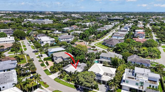 335 NE 7th Street, Boca Raton, FL 33432