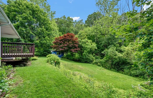 5 Reservoir Road, Norwich, CT 06360