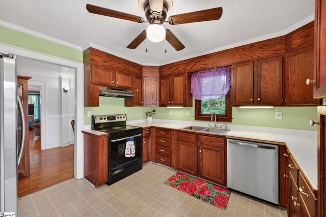 104 Buddin Street, Easley, SC 29640