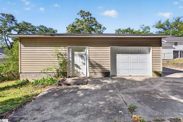 104 Buddin Street, Easley, SC 29640