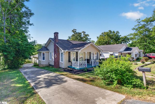 104 Buddin Street, Easley, SC 29640