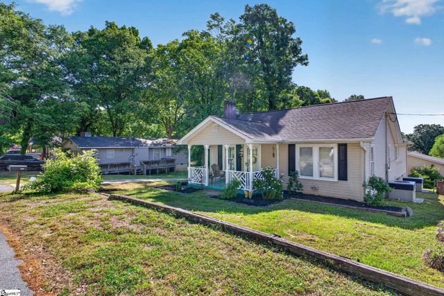 104 Buddin Street, Easley, SC 29640