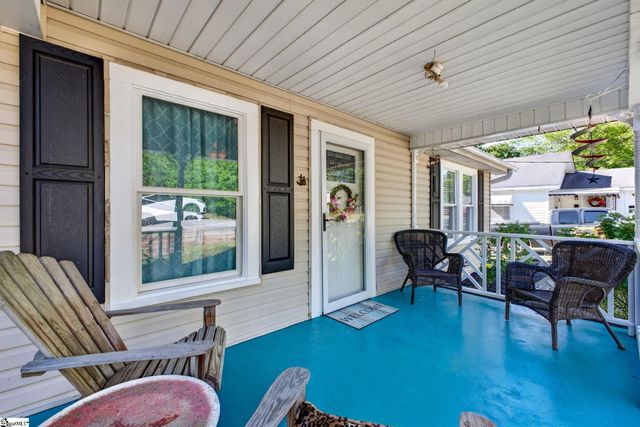 104 Buddin Street, Easley, SC 29640