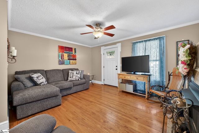 104 Buddin Street, Easley, SC 29640