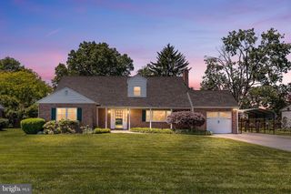 9 WINDSOR RD, Wilmington, DE 19809
