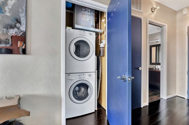 600 12th Ave S Apt 1509, Nashville, TN 37203