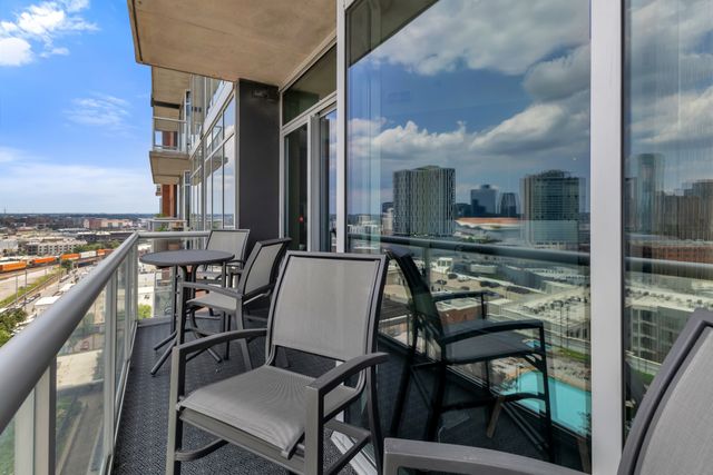 600 12th Ave S Apt 1509, Nashville, TN 37203