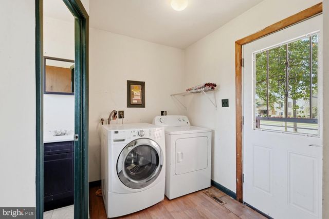 336 CARSON AVE, Gibbstown, NJ 08027