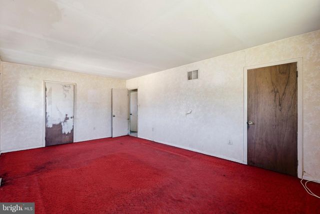 336 CARSON AVE, Gibbstown, NJ 08027