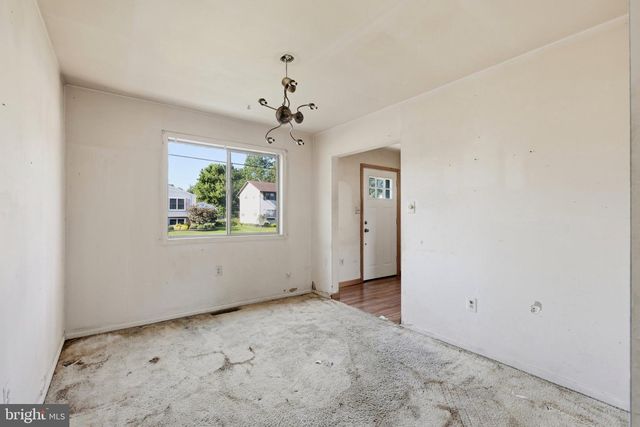 336 CARSON AVE, Gibbstown, NJ 08027