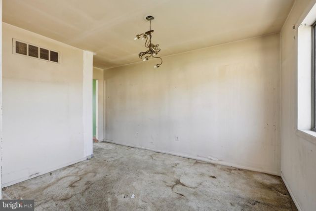 336 CARSON AVE, Gibbstown, NJ 08027