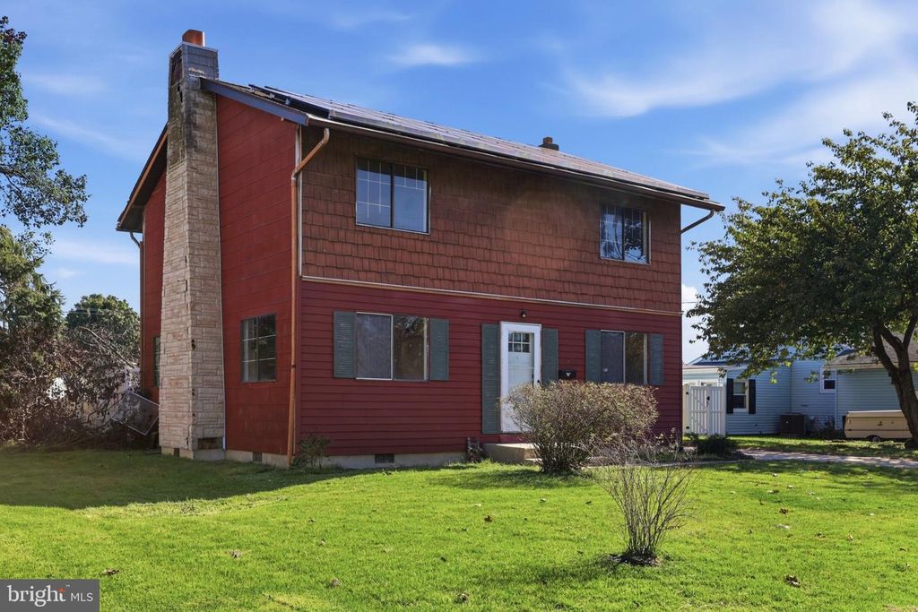 336 CARSON AVE, GIBBSTOWN, NJ 08027 — photo 2