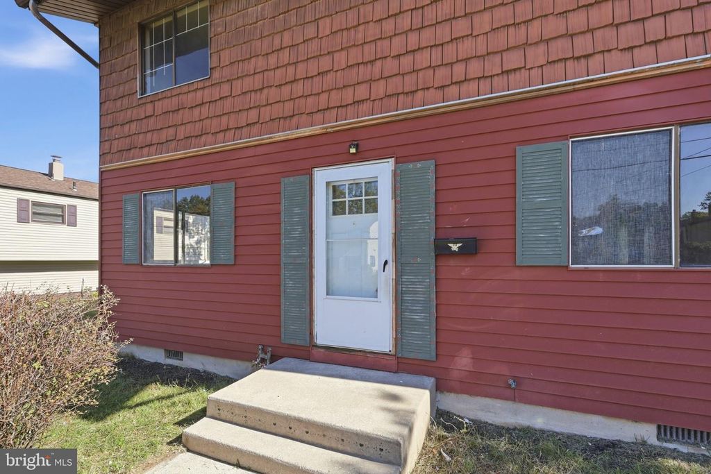 336 CARSON AVE, GIBBSTOWN, NJ 08027 — photo 4