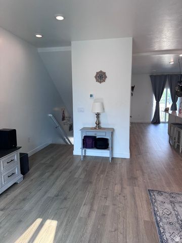 3928 COUGAR LN, Eagle Mountain, UT 84005