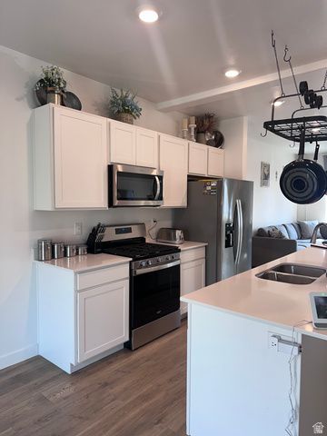 3928 COUGAR LN, Eagle Mountain, UT 84005