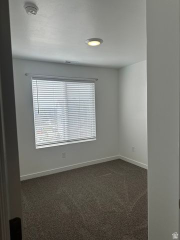 3928 COUGAR LN, Eagle Mountain, UT 84005