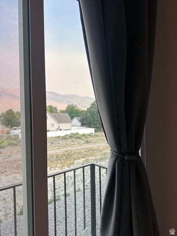 3928 COUGAR LN, Eagle Mountain, UT 84005