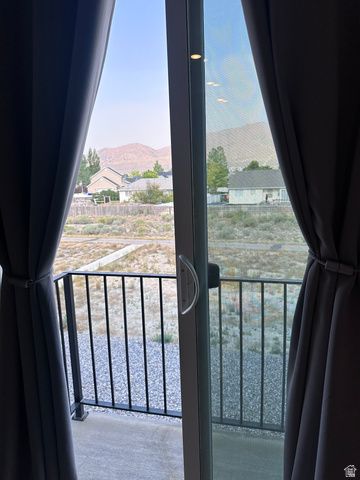 3928 COUGAR LN, Eagle Mountain, UT 84005