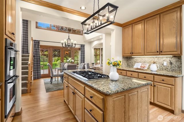 13905 212th Drive NE, Woodinville, WA 98077