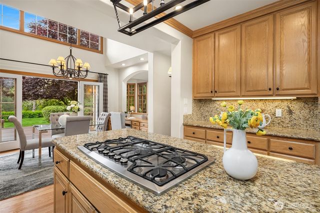 13905 212th Drive NE, Woodinville, WA 98077