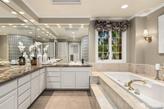 13905 212th Drive NE, Woodinville, WA 98077