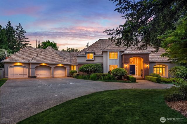 13905 212th Drive NE, Woodinville, WA 98077