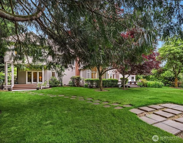 13905 212th Drive NE, Woodinville, WA 98077