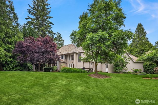 13905 212th Drive NE, Woodinville, WA 98077