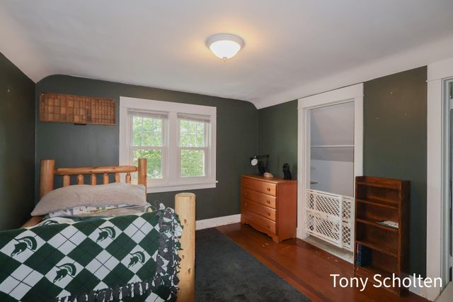 3579 Perry Street, Jamestown Twp, MI 49426
