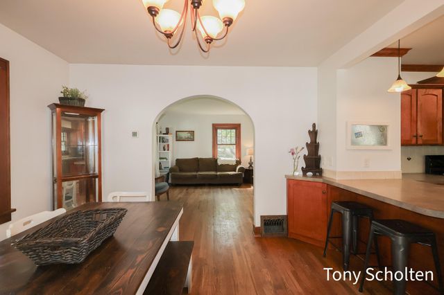 3579 Perry Street, Jamestown Twp, MI 49426