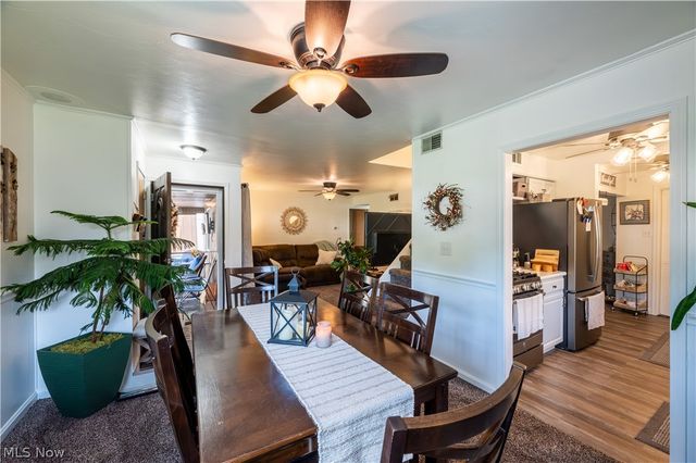 140 S Bon Air Avenue, Youngstown, OH 44509
