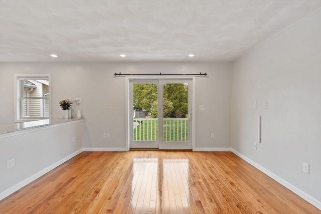 1 Anderson St, Peabody, MA 01960