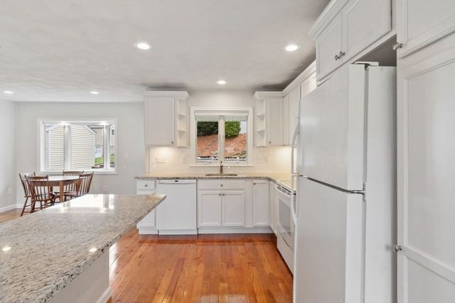 1 Anderson St, Peabody, MA 01960