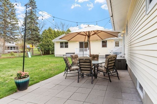 1 Anderson St, Peabody, MA 01960
