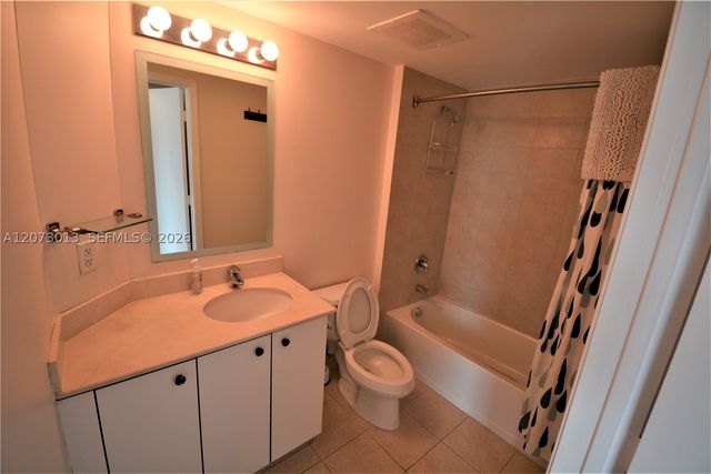 9055 SW 73rd Ct 1704, Miami, FL 33156