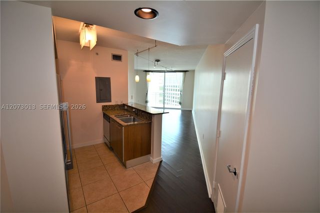 9055 SW 73rd Ct 1704, Miami, FL 33156