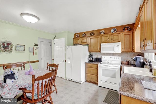 963 W OLD YORK ROAD, Carlisle, PA 17015