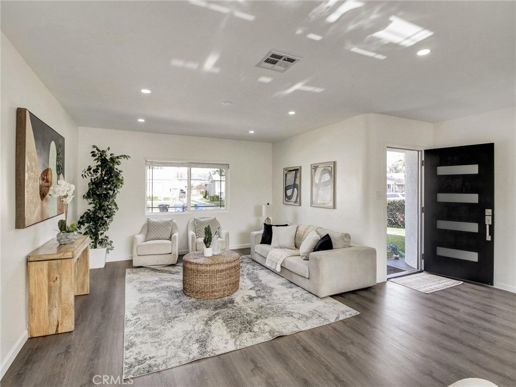 Image 10 of property listing at 1749 W Colegrove, Montebello, CA 90640