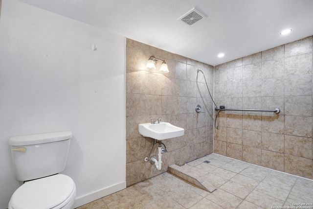 234 Southway, San Antonio, TX 78225