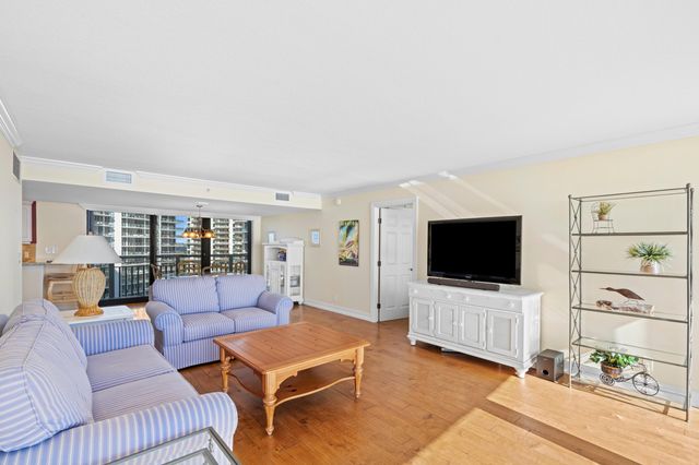 3000 N Ocean Drive 15-C, Singer Island, FL 33404