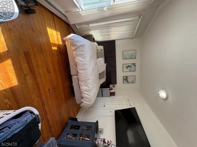15 E Clay Ave 3, Roselle Park Boro, NJ 07204