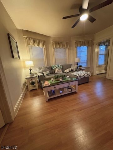 15 E Clay Ave 3, Roselle Park Boro, NJ 07204