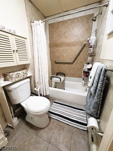 15 E Clay Ave 3, Roselle Park Boro, NJ 07204