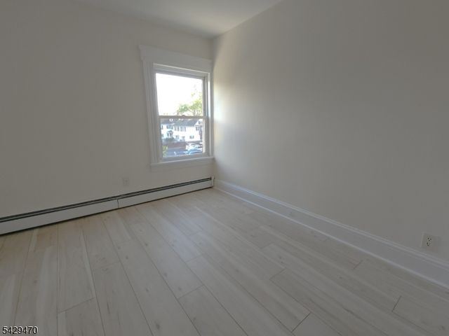 15 E Clay Ave 3, Roselle Park Boro, NJ 07204
