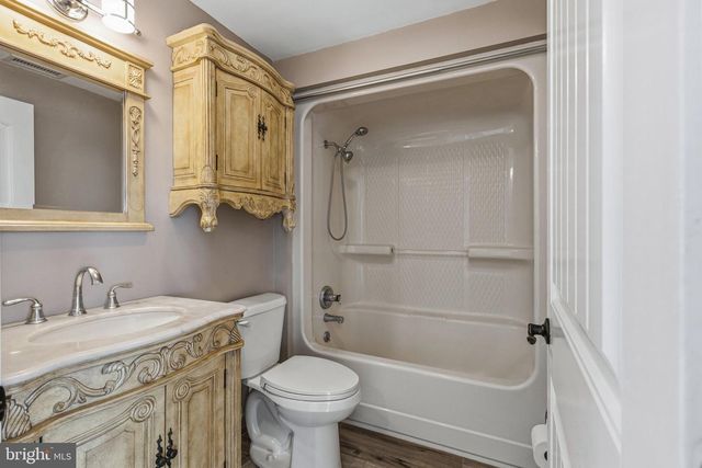 75 ENLOW PL, Pennsville, NJ 08070