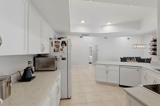 1598 VIRGINIA AVENUE, Palm Harbor, FL 34683