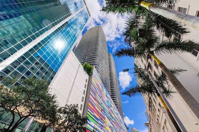 45 SW 9th Street 3807, Miami, FL 33130