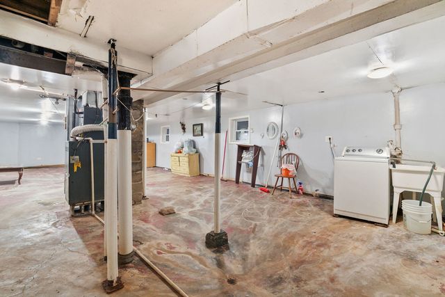 639 W 48th Street, Chicago, IL 60609